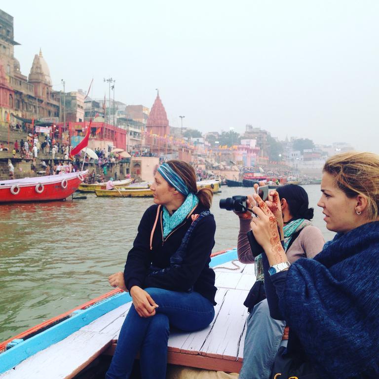 Paradise Inn Guest House Varanasi Exterior foto