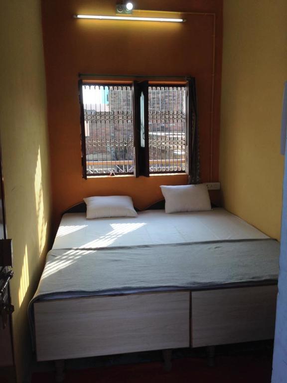 Paradise Inn Guest House Varanasi Zimmer foto