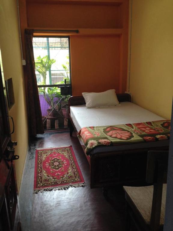 Paradise Inn Guest House Varanasi Zimmer foto